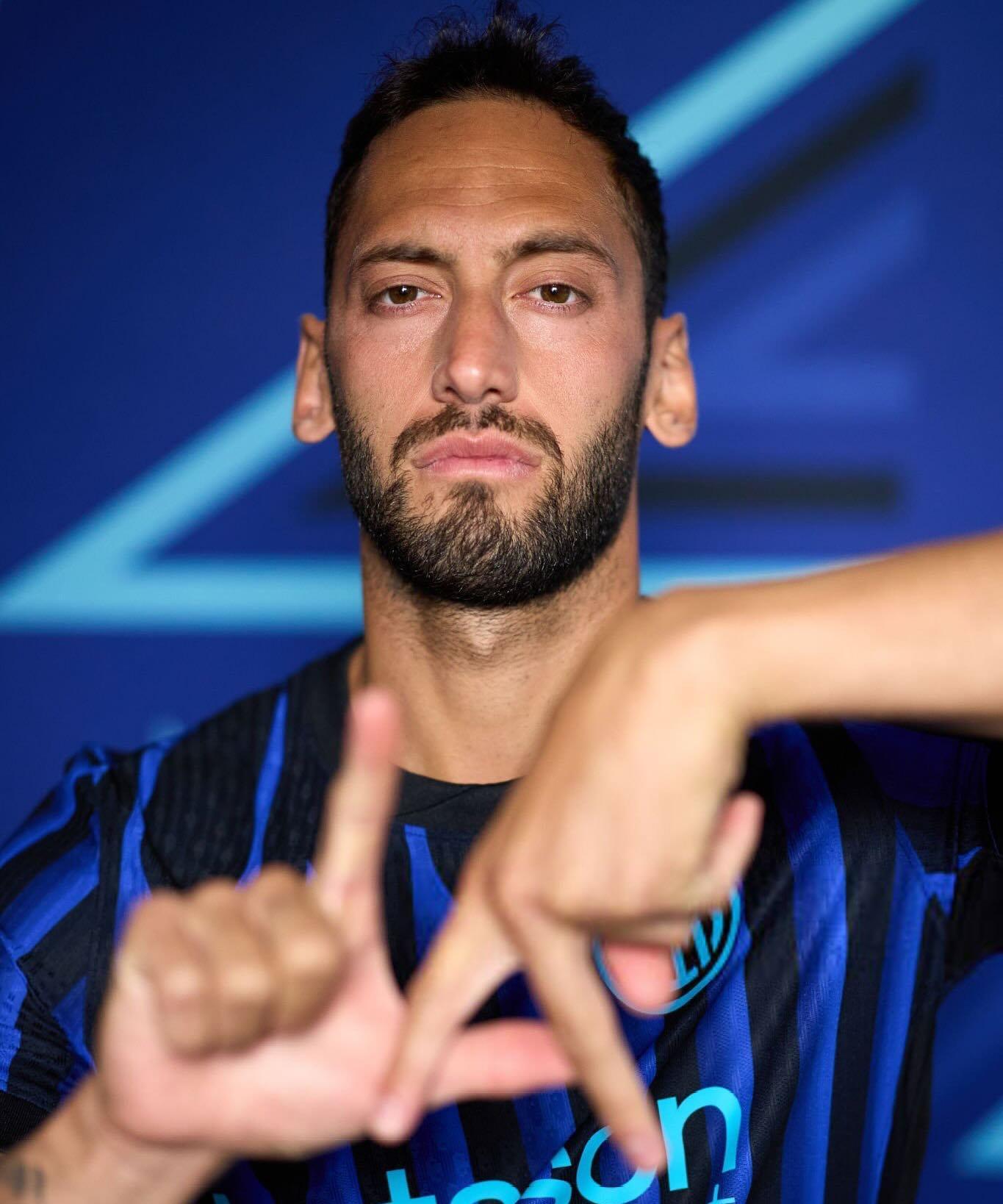 金年会注册国际米兰迎英超关键赛，关键时刻绝杀压哨，更衣室稳定，资深球员宣示担当的简单介绍